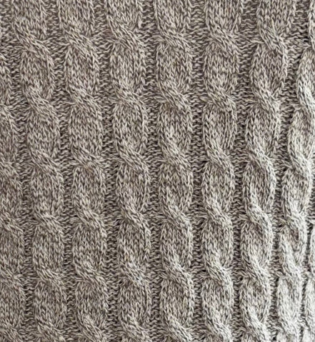 Pull en maille torsadée