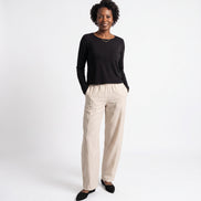 Pantalon ballon, un mélange lin/coton rayé