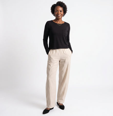 Pantalon ballon, un mélange lin/coton rayé